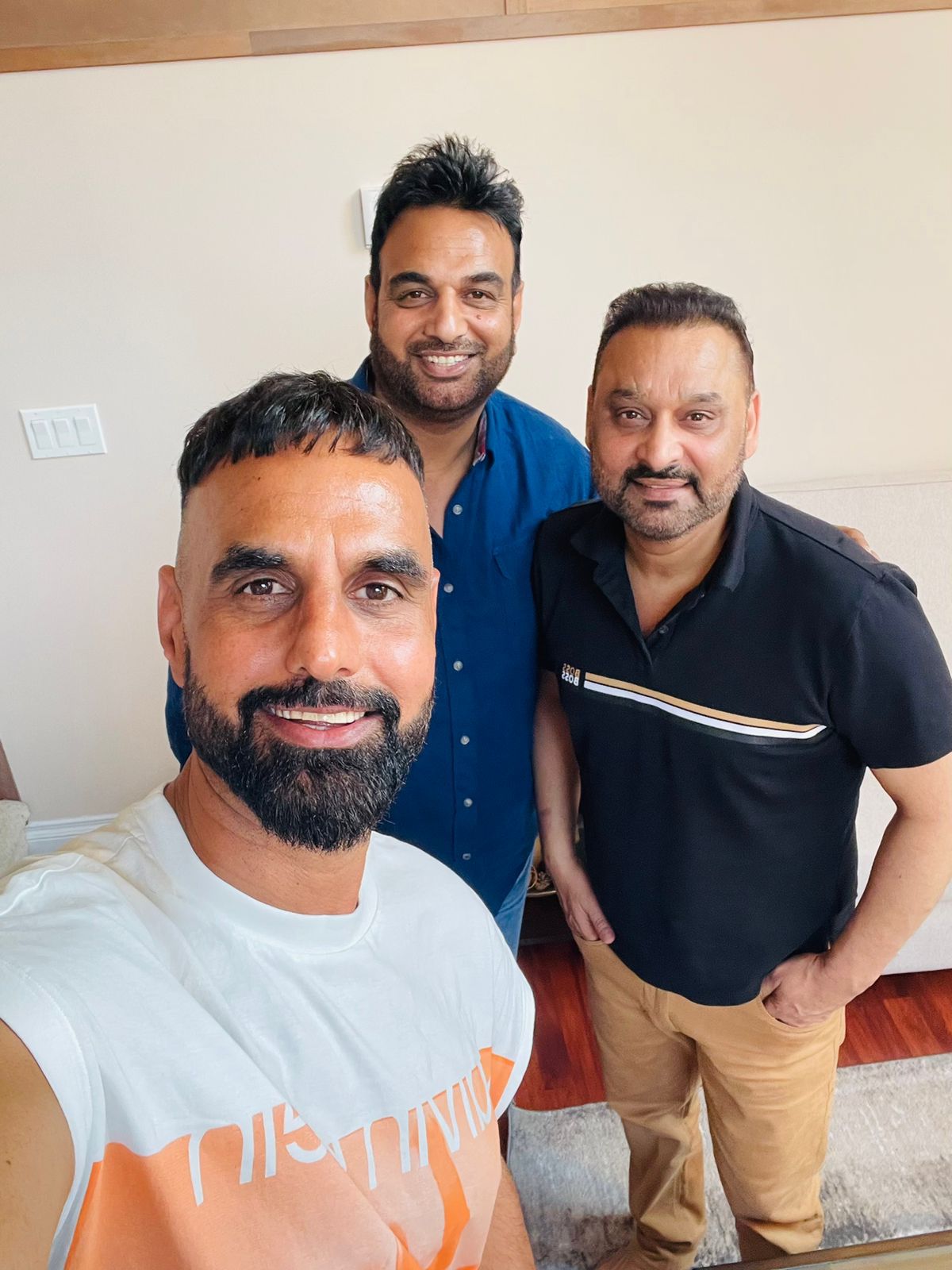 Babbu Brar with friends